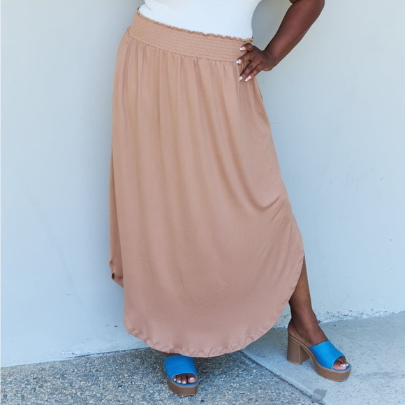 SALE!! NINEXIS Comfort Princess Plus Size High Waist Slit Maxi Skirt Tan - Picture 1 of 5